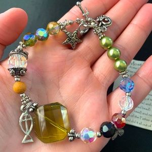 NWT Praols handcrafted beaded bracelet